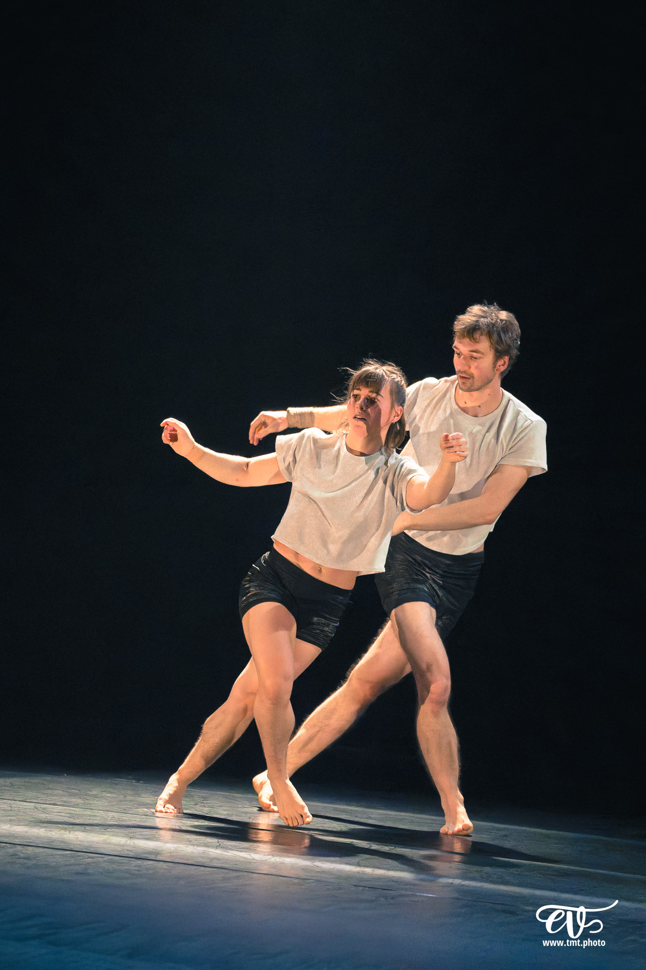 N.ORMES (AGATHE & ADRIEN)